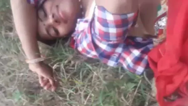 Sexy Bhabhi Ki Jungle Me Chudai