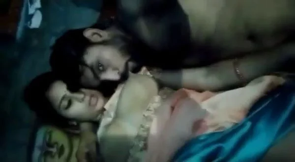 Newly Married Couple Leaked MMS